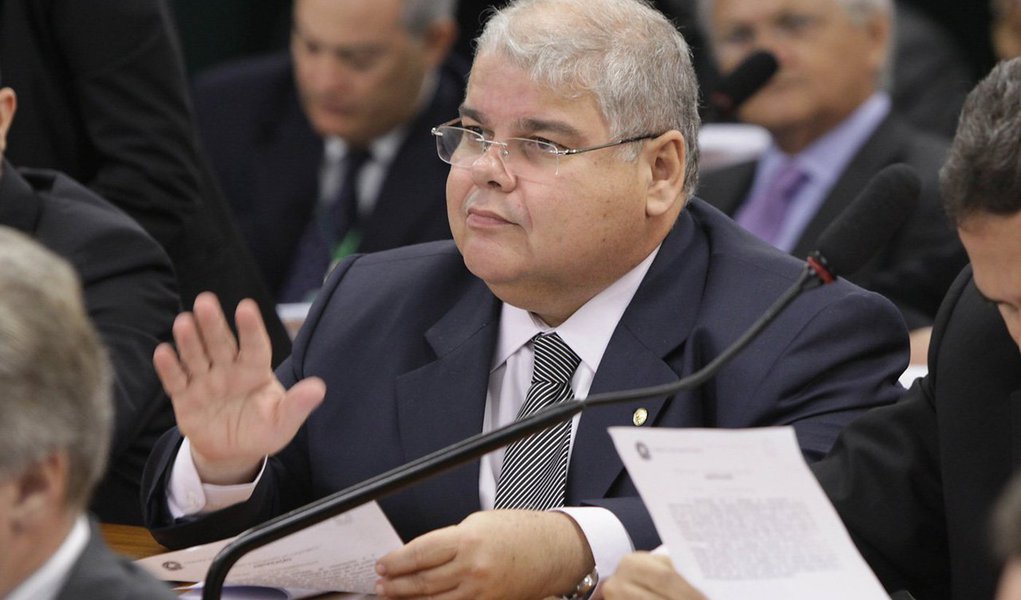 Lúcio, deputado do bunker de R$ 51 mi, diz que eleição será do “salve-se quem puder”