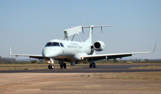 FAB moderniza aviões por maior segurança na Copa