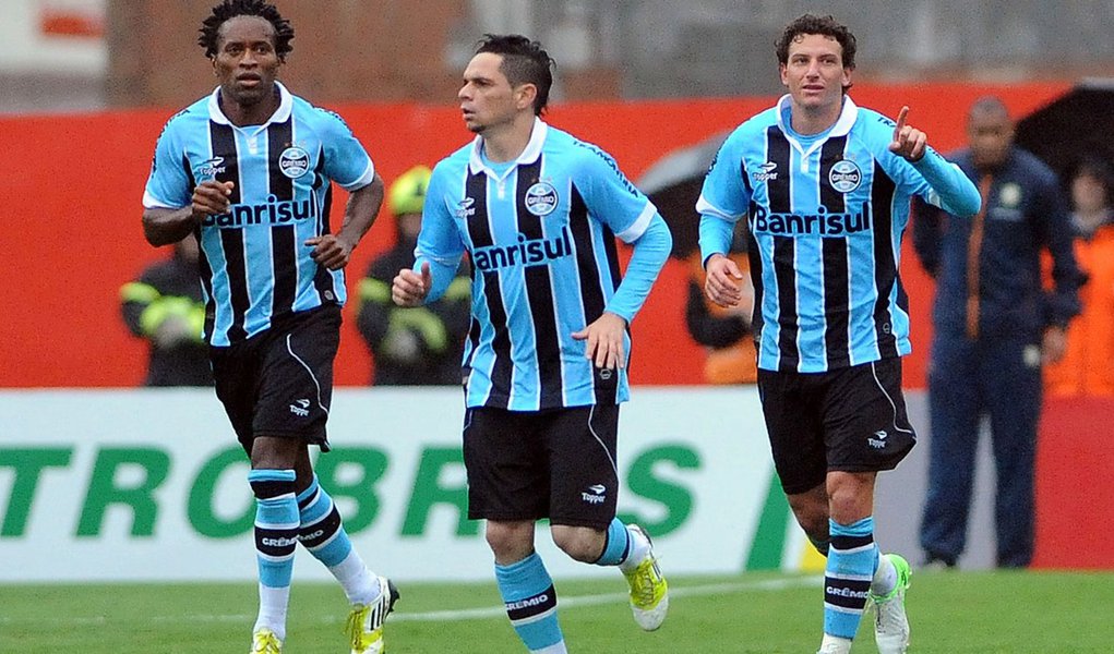 Grêmio vence o Inter e já é o terceiro
