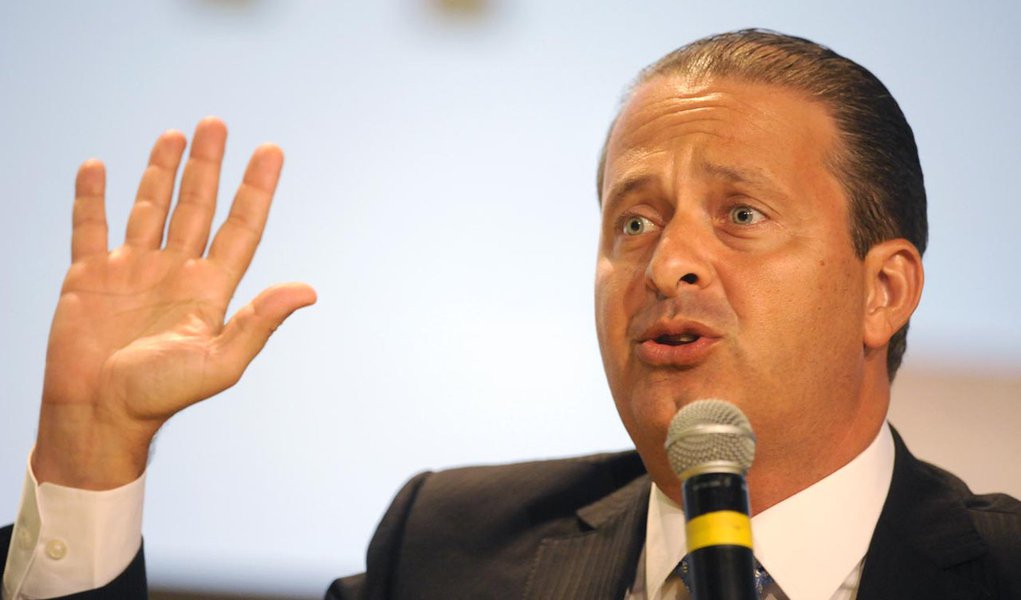 Eduardo leva seu discurso para o guia do PSB