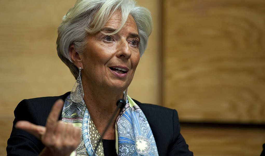 Lagarde depõe a tribunal sobre acordo com empresário