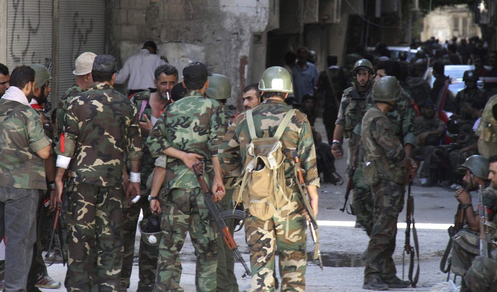 Síria: combates prosseguem  em Damasco e Alepo