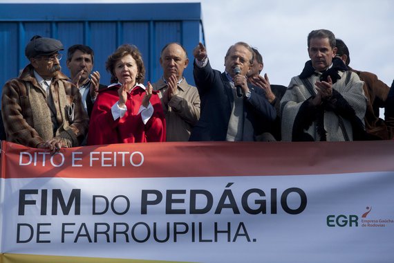 Tarso acaba com pedágio em Farroupilha