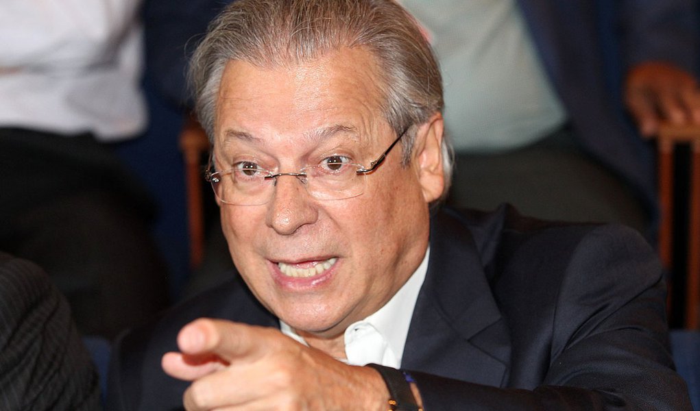 Dirceu nega ataque a Eduardo Campos