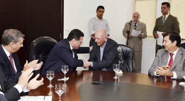Grupo varejista anuncia abertura de lojas em Goiás