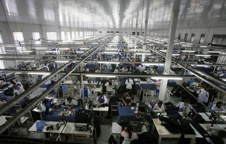 Fiesp prevê retração do emprego na indústria