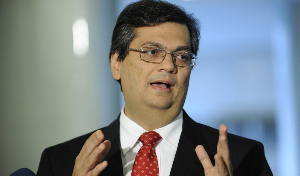 Presidente da Embratur, Flavio Dino, durante entrevista no Palácio do Planalto sobre a redução dos preços dos hotéis no RJ para o Rio+20
