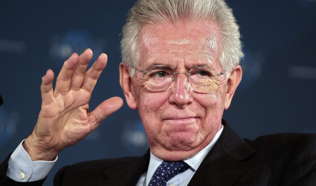 Crise na Itália atinge mercados e Europa elogia Monti