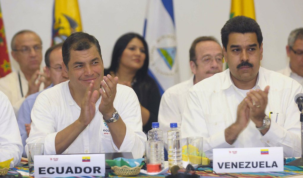 Unasul decide apoiar Equador sobre caso Assange