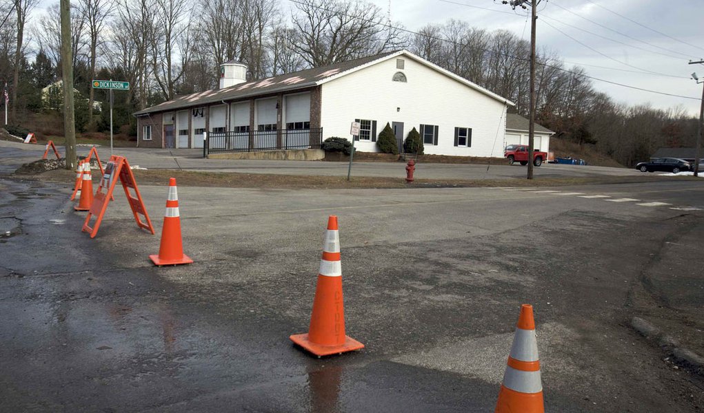Obama diz estudar propostas contra novos ataques