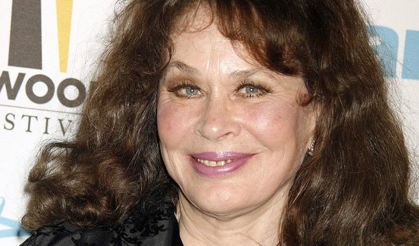 Atriz Karen Black morre aos 74 anos