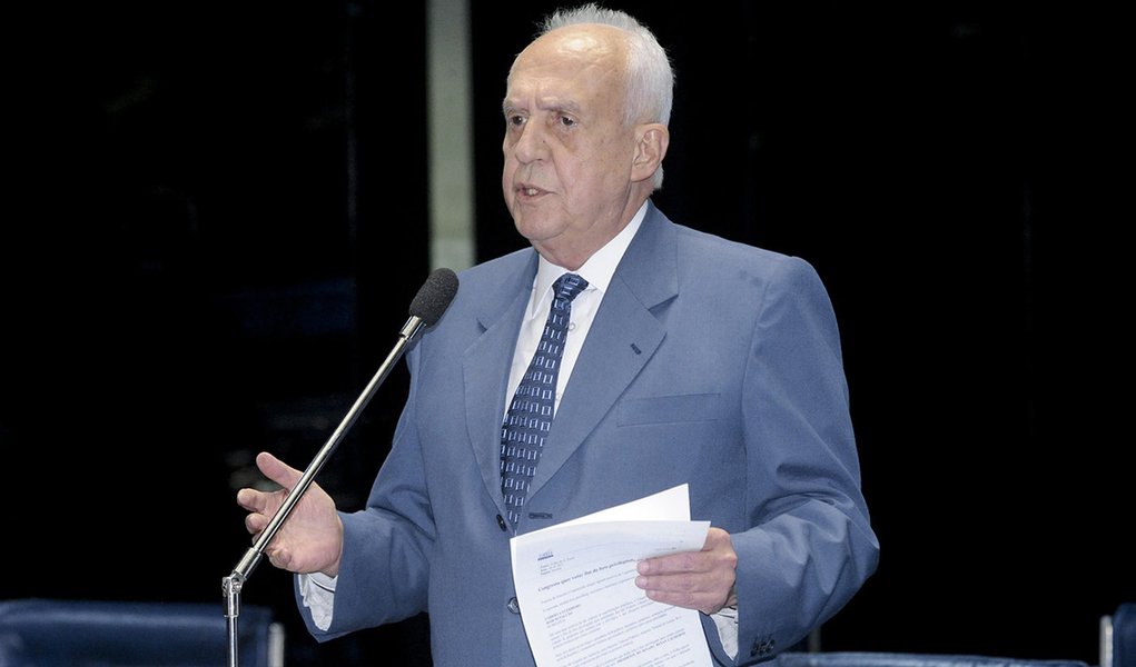Jarbas detona morosidade do Senado em votar PEC 18