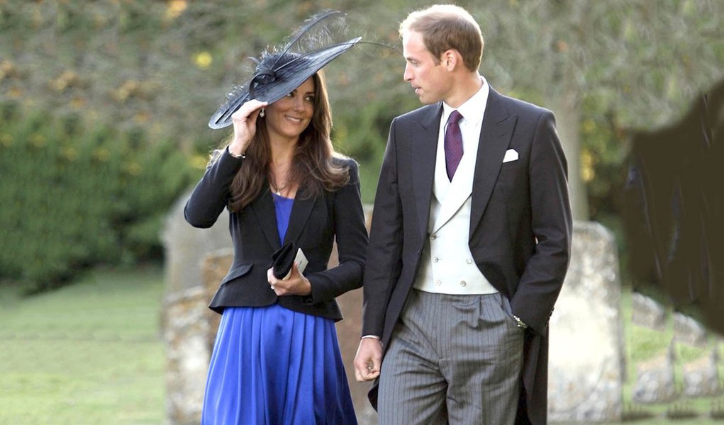 Príncipe William e Kate anunciam gravidez de terceiro filho