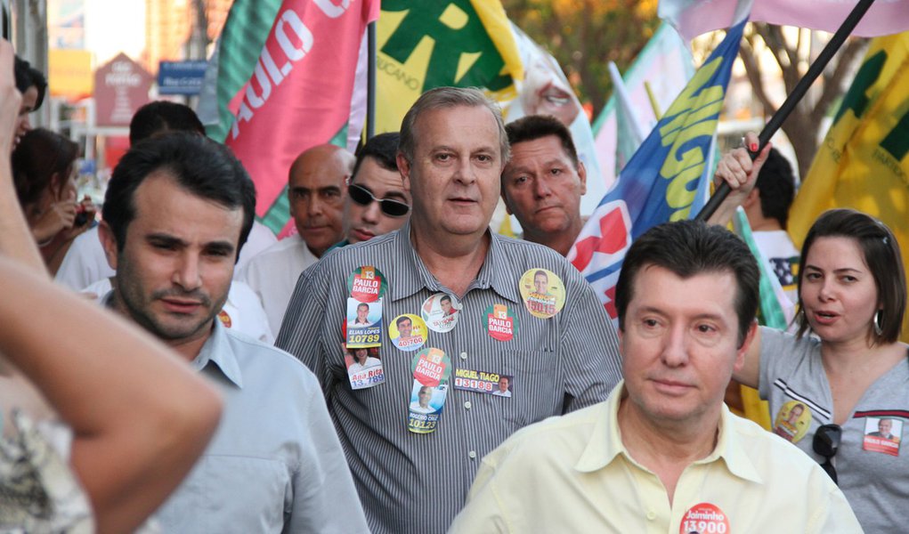 Paulo Garcia firma compromisso com “nova gestão”