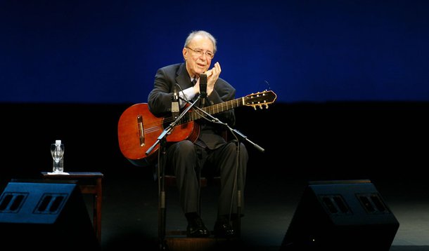 João Gilberto vence gravadora EMI na Justiça