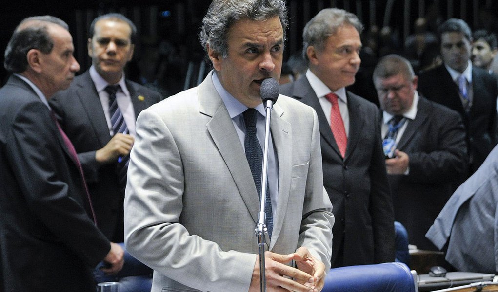 Aécio reivindica mérito na evolução do IDHM