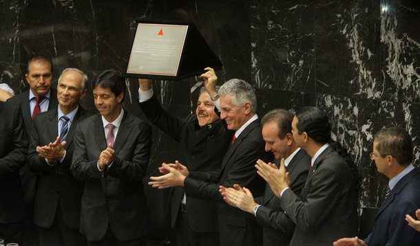 "O povo de Minas sabe por que sua vida melhorou"