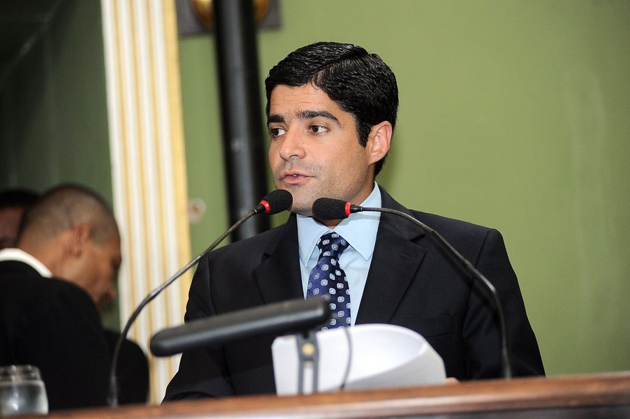 ACM Neto: "Não vou governar por emendas”