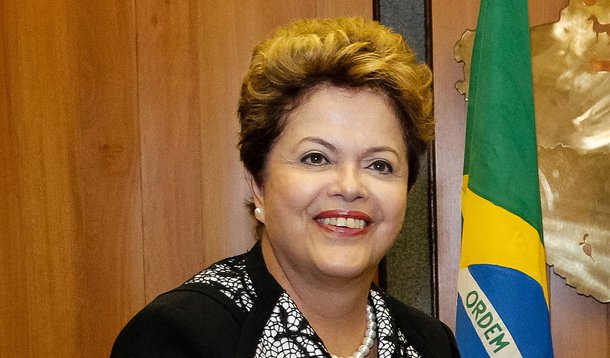 Dilma vai à posse de Maduro, na Venezuela
