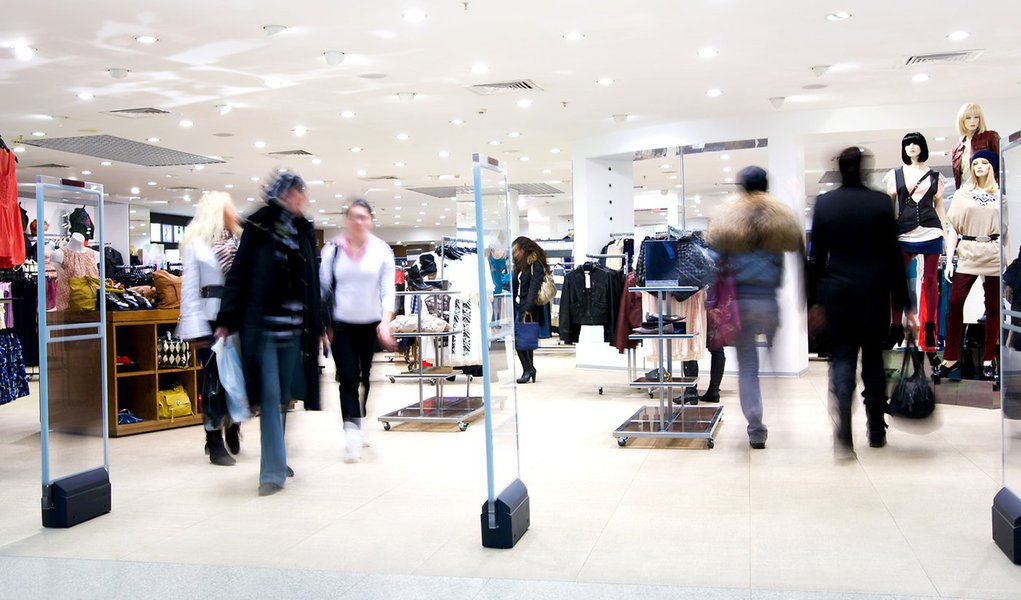 Vendas são impulsionadas pela queda dos juros
