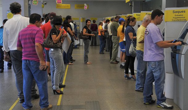 Bancários de SP decidem entrar em greve na semana que vem