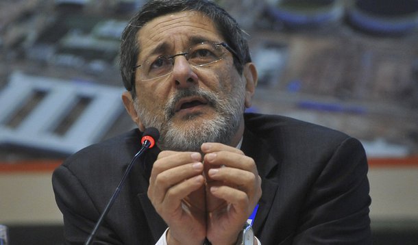 2014: Gabrielli tenta se fazer conhecido