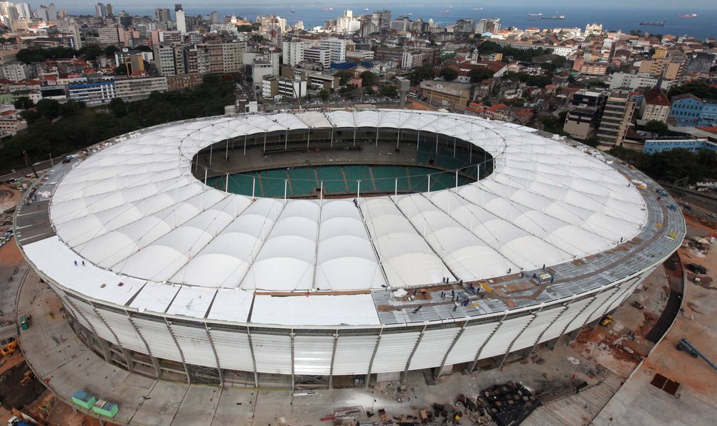 Cobertura da Arena Fonte Nova está pronta