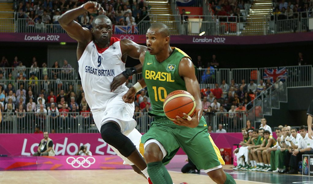Basquete brasileiro sobe para o 9º lugar no ranking mundial