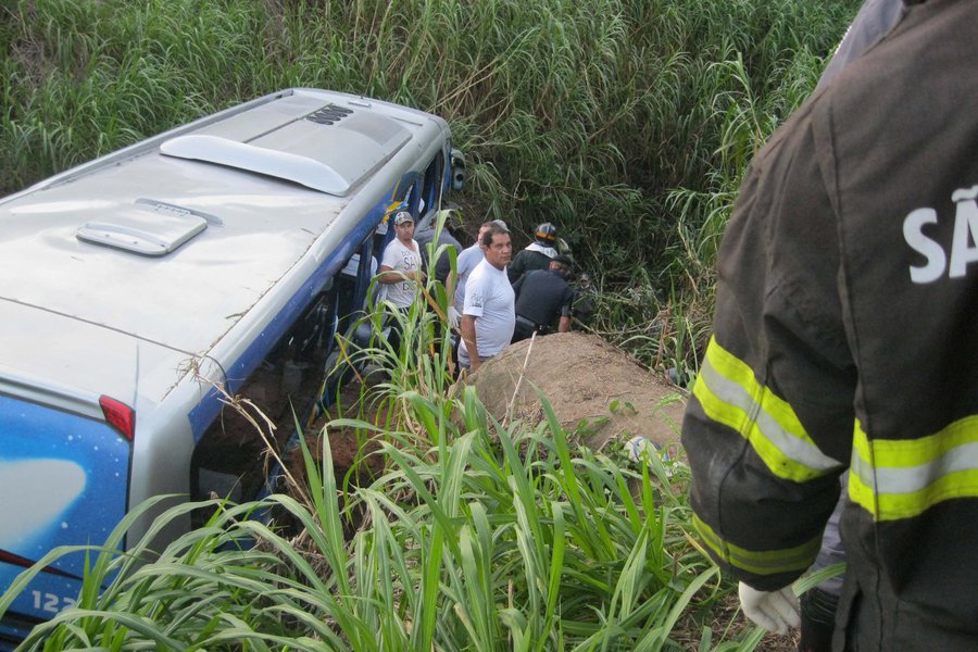 Acidente na Anhanguera deixa 3 mortos e 31 feridos