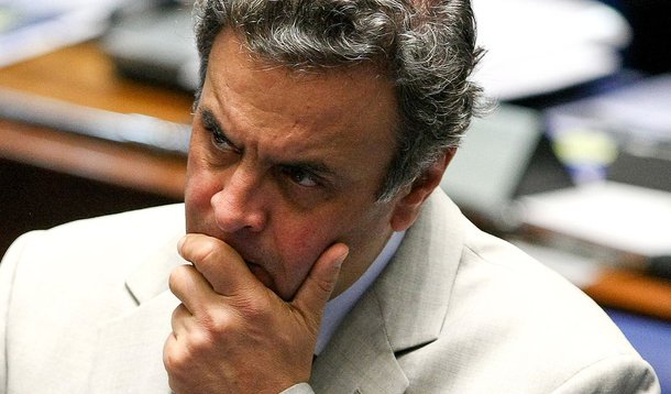 Aécio culpa baixo investimento por problemas na saúde