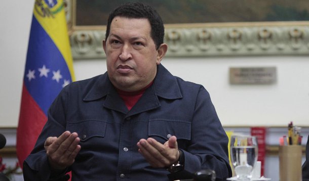 Adiamento da posse de Chávez gera conflito com oposição