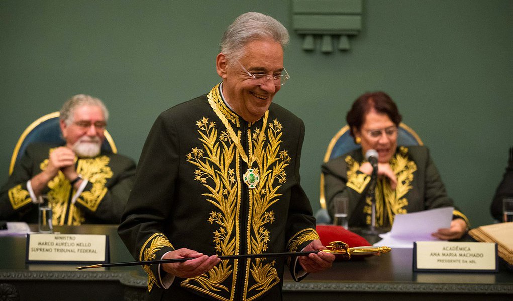 RIO DE JANEIRO, RJ - 10.09.2013: FHC/POSSE/ABL - Posse do ex-presidente Fernando Henrique Cardoso na Academia Brasileira de Letras, no Rio, nesta terça-feira. O sociólogo foi eleito para ocupar a cadeira nº. 36, sucedendo ao jornalista João de Scantimburg
