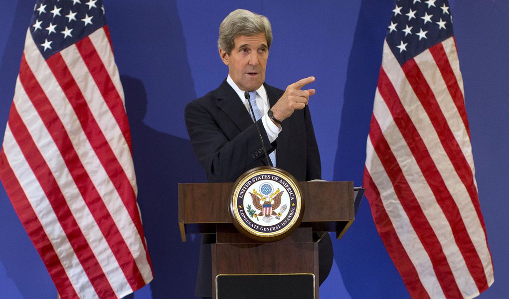 EUA querem dobrar ajuda à oposição síria