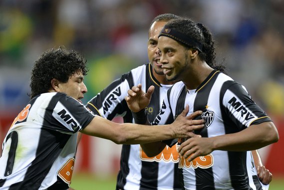 Mesmo derrotado, Galo fatura título mineiro
