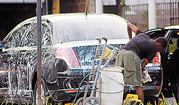 Salvador tem 850 lava a jato irregulares