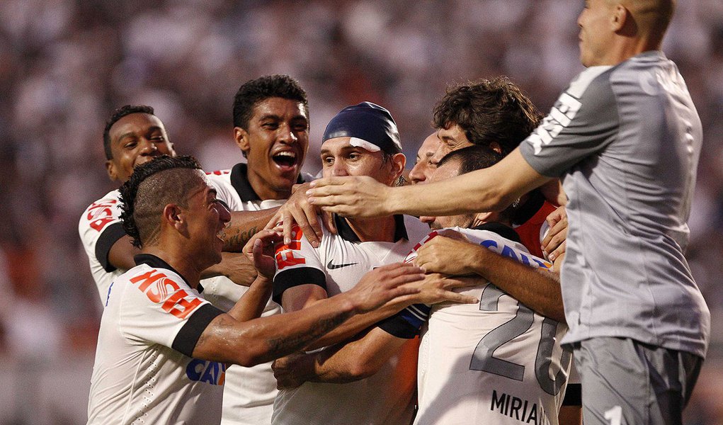 A um empate do título
