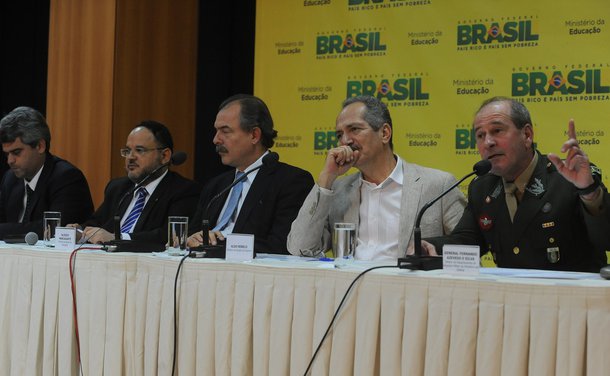 Governo estuda criar 'universidade olímpica'