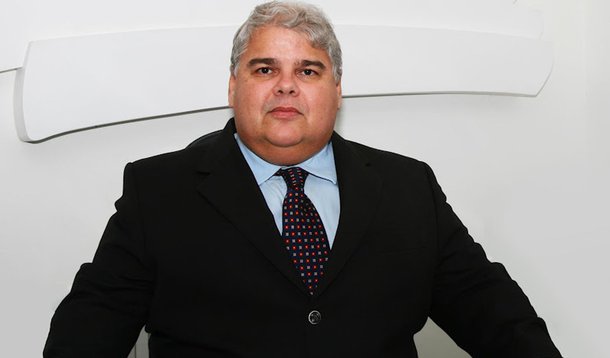 Denúncia da Veja era para "atingir" Henrique Alves