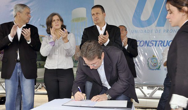 Ordem de serviço para a 6ª UPA do Recife é assinada