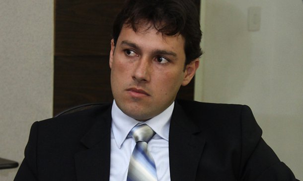 Sobrinho de Cachoeira preside Câmara de Anápolis