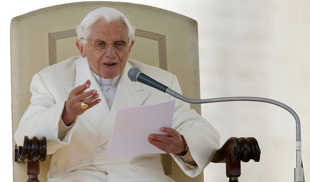 Em última celebração, Papa justifica renúncia e agradece por apoio