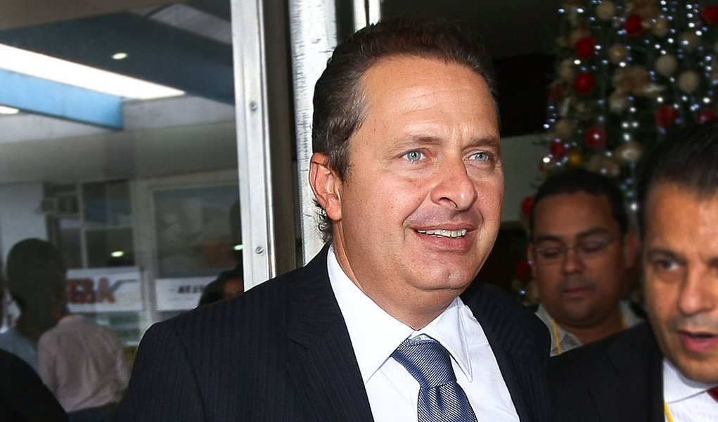 "O PSB sabe, quer e vai chegar à vitória em 2014"