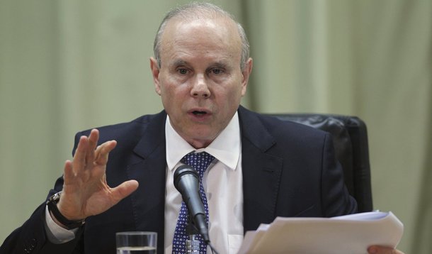 Indústria do País está “deixando para trás” o pior