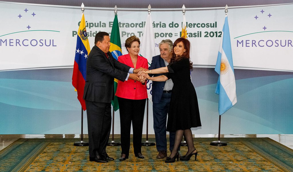 Brasil promulga adesão da Venezuela ao Mercosul