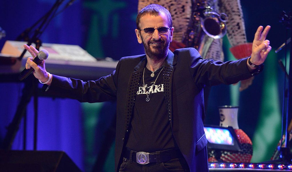 Ringo lança e-book com fotos inéditas dos Beatles