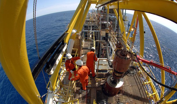 Pré-sal: produção ultrapassa 400 mil barris por dia