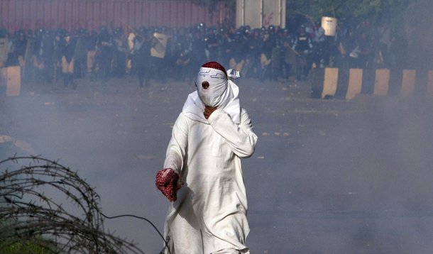 Protestos deixam 15 mortos no Paquistão