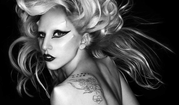 Lady Gaga anuncia shows no Brasil