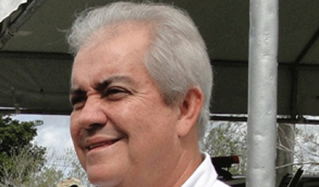 Eduardo Alencar lidera pesquisa em Simões Filho