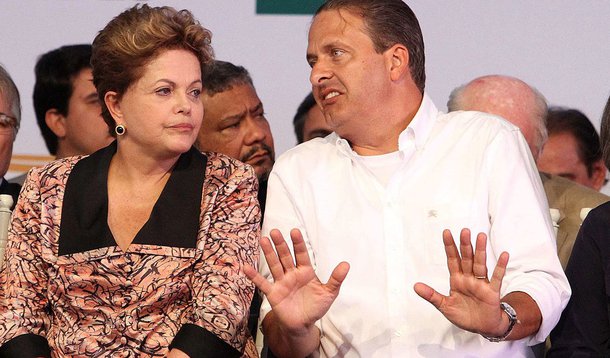 Eduardo critica vaia de prefeitos a Dilma